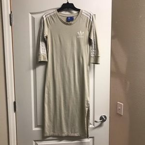 Fitted Adidas Midi Dress Khaki M with 3/4 Sleeve